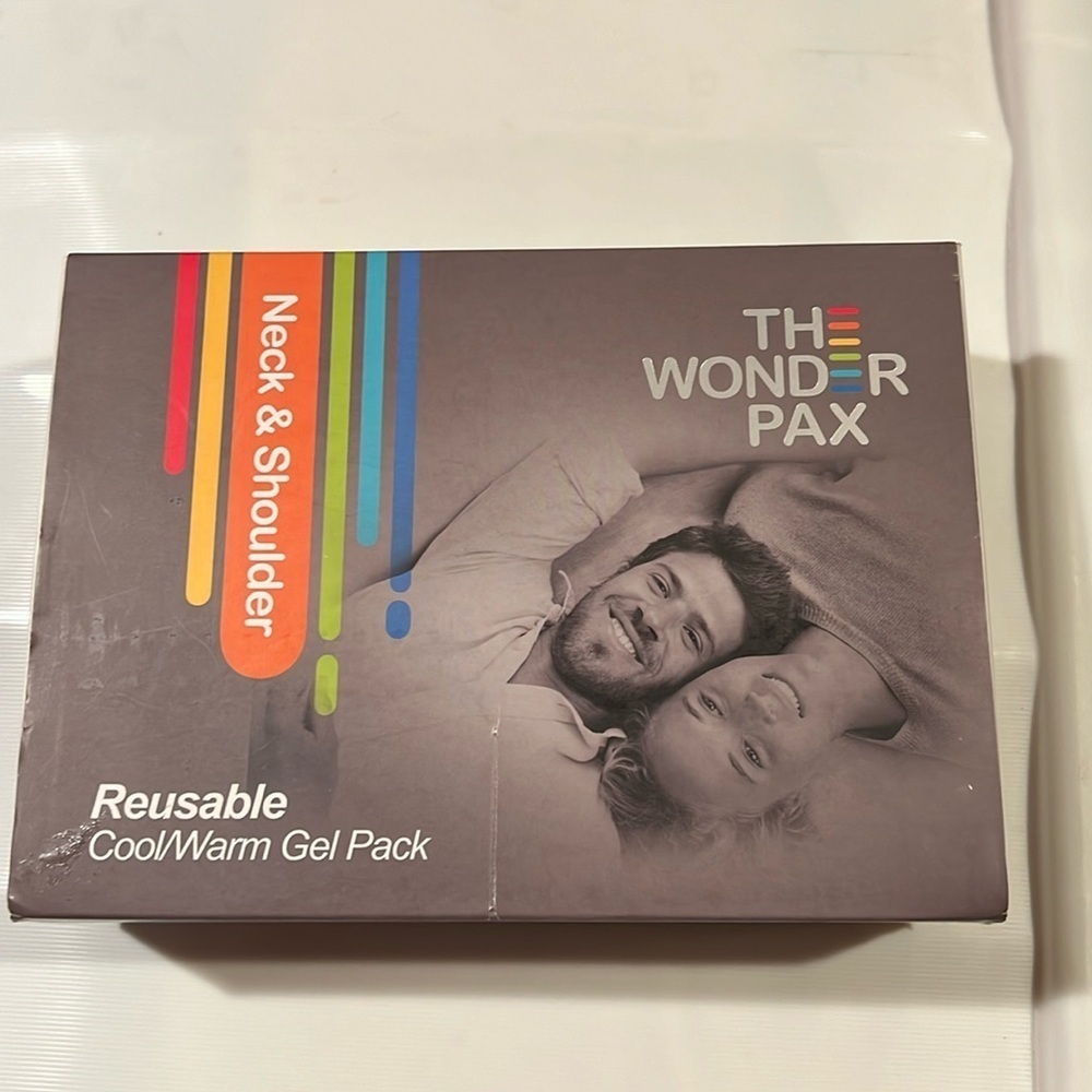 NWOT The Wonder Pax Shoulder/Neck Reusable Cool/Warm Pack